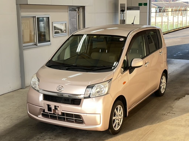 DAIHATSU MOVE 2013