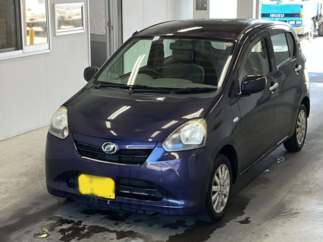 DAIHATSU MIRA E S 2012