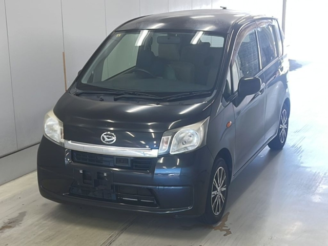 DAIHATSU MOVE 2014