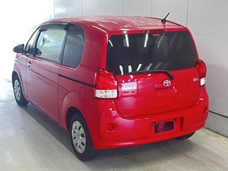 TOYOTA PORTE 2014