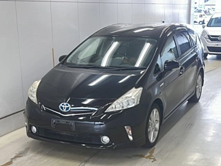 TOYOTA PRIUS ALPHA 2012