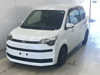 TOYOTA SPADE 2013