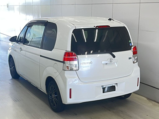 TOYOTA SPADE 2013