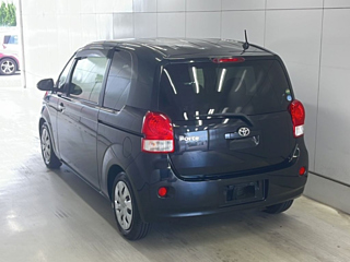 TOYOTA PORTE 2017