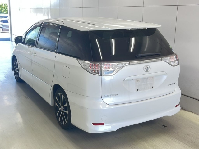 TOYOTA ESTIMA 2012