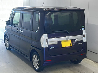 DAIHATSU TANTO 2013