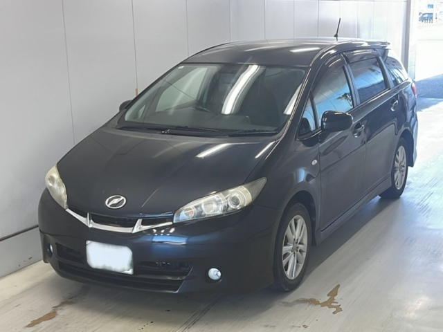 TOYOTA WISH 2010
