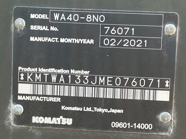 KOMATSU WA40-8N0 2021