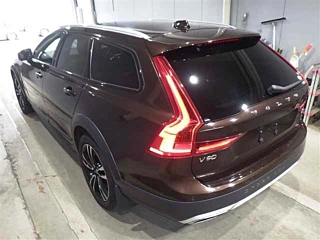 VOLVO V90 2019