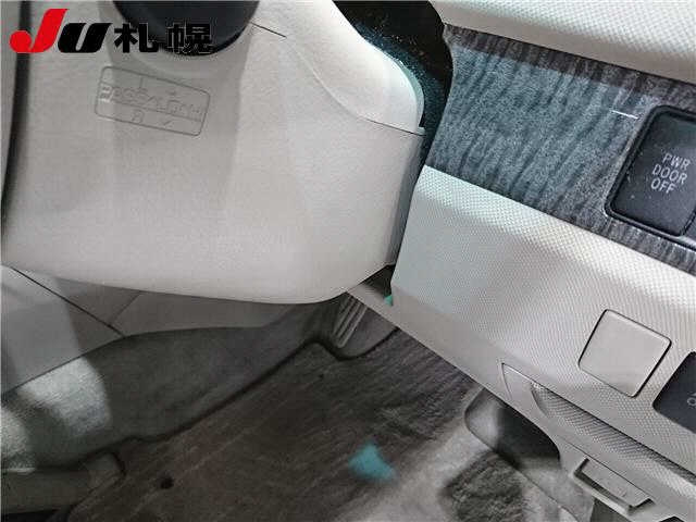 TOYOTA ESTIMA HYBRID 2009