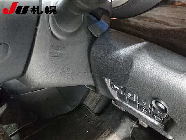 NISSAN ELGRAND 2010