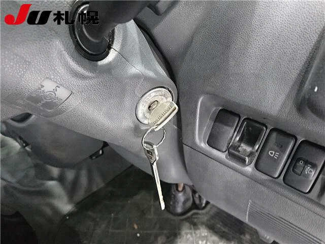 DAIHATSU HIJET TRUCK 2010