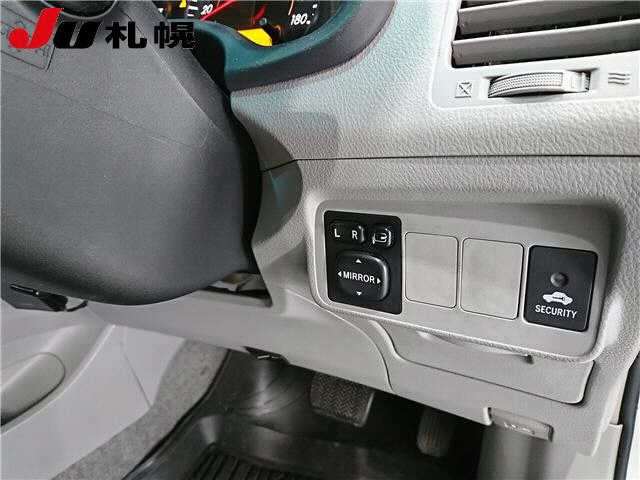TOYOTA COROLLA AXIO 2008