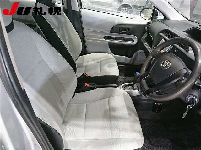 TOYOTA AQUA 2012