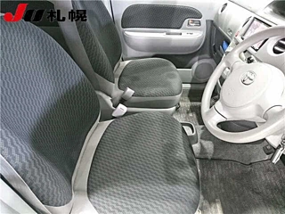 TOYOTA SIENTA 2008
