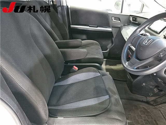 HONDA FREED 2012