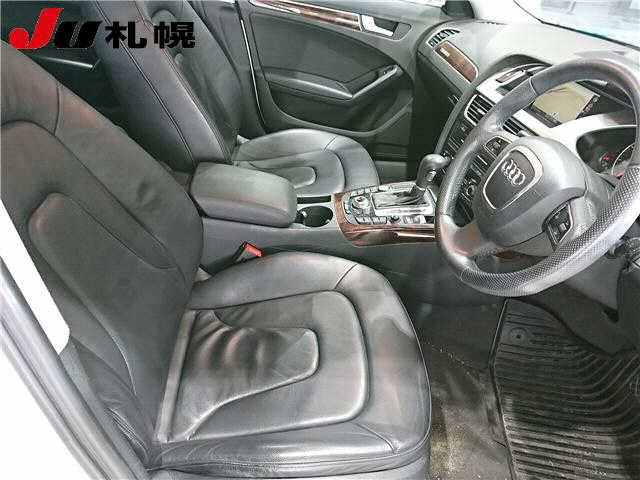 AUDI A4 2010