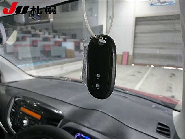 SUZUKI WAGON R 2013