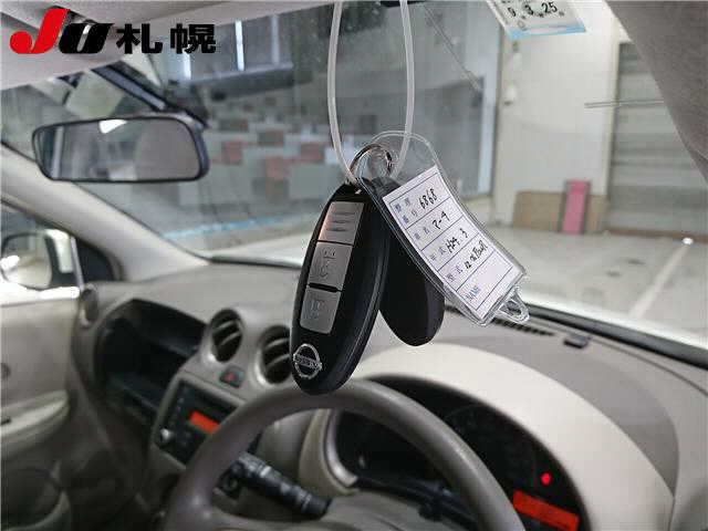 NISSAN MARCH 2012
