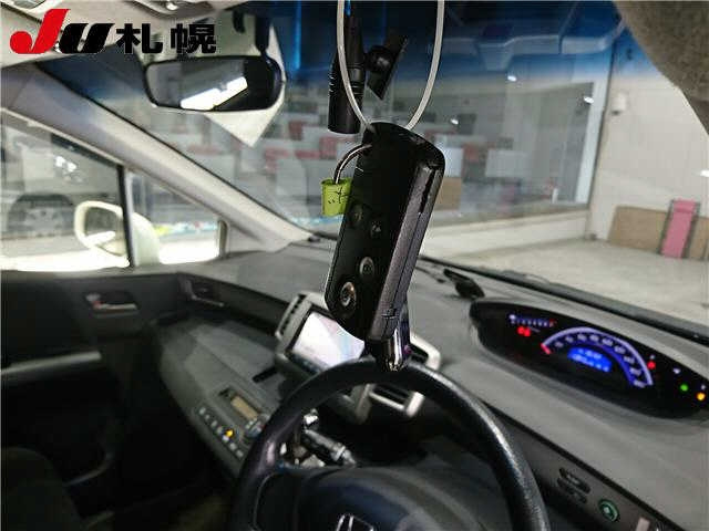 HONDA FREED 2012