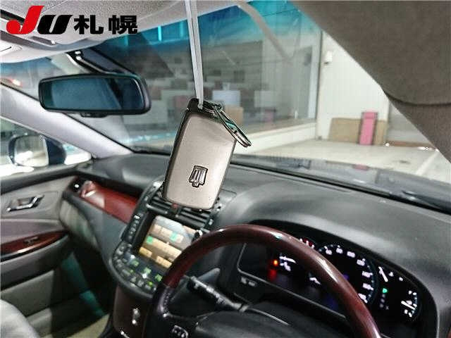 TOYOTA CROWN 2008