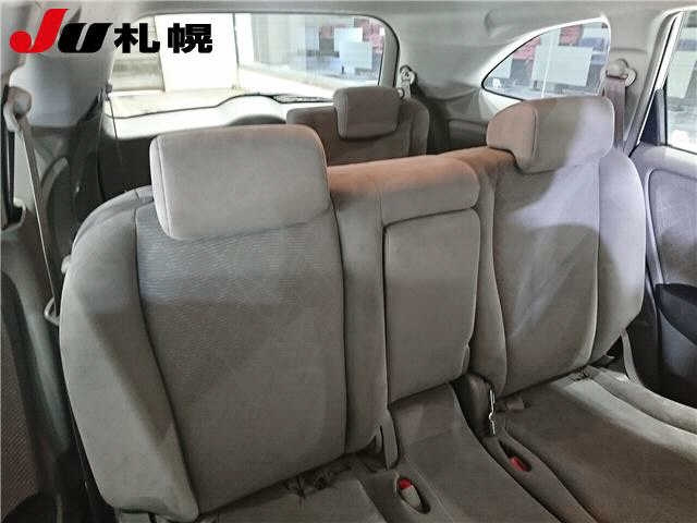 HONDA STREAM 2010