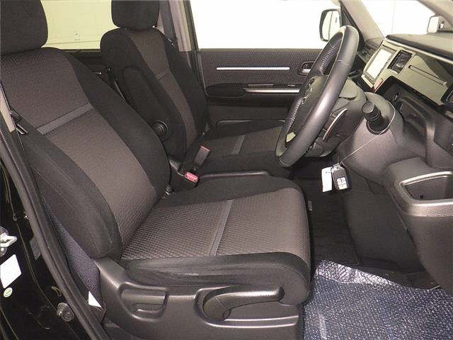 HONDA STEP WAGON 2017