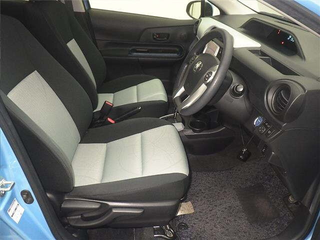 TOYOTA AQUA 2014