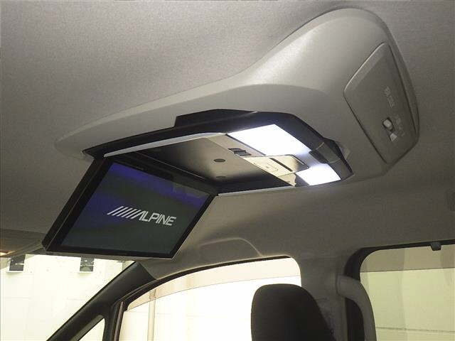TOYOTA NOAH 2015