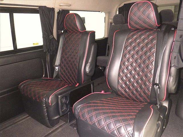 TOYOTA HIACE 2014