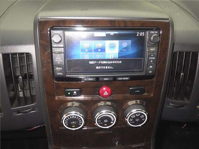 MITSUBISHI DELICA D5 2015