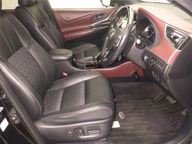 TOYOTA HARRIER 2017