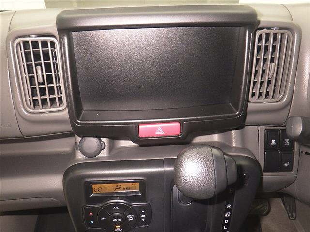 NISSAN CLIPPER VAN 2024