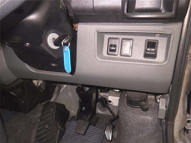 MITSUBISHI TOWNBOX 2011