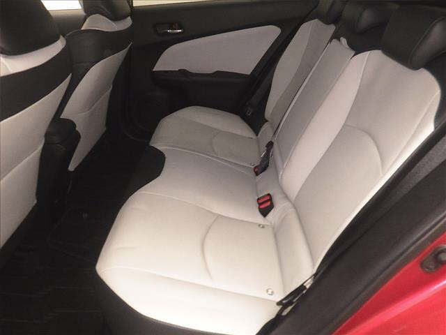 TOYOTA PRIUS 2016