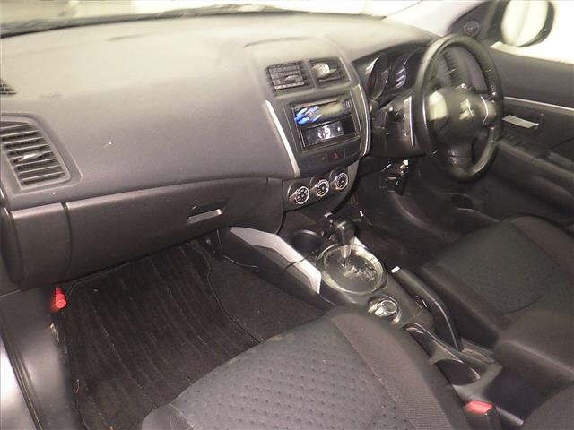 MITSUBISHI RVR 2012