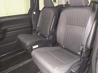 TOYOTA NOAH 2022