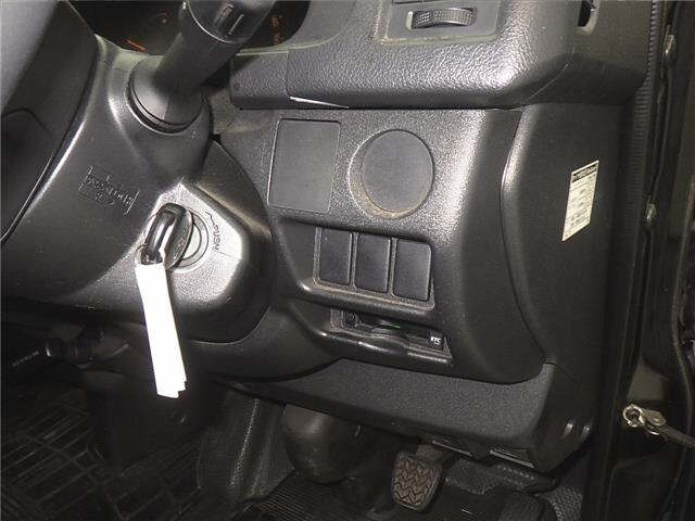 TOYOTA HIACE VAN 2016