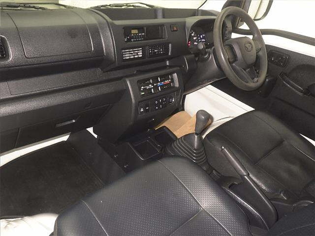 DAIHATSU HIJET TRUCK 2022