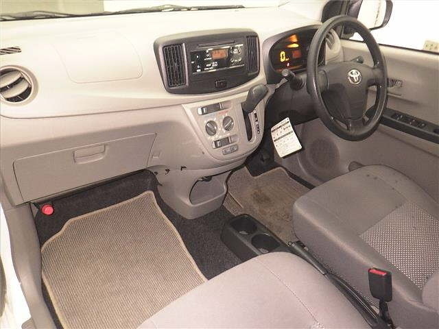 TOYOTA PIXIS EPOCH 2015