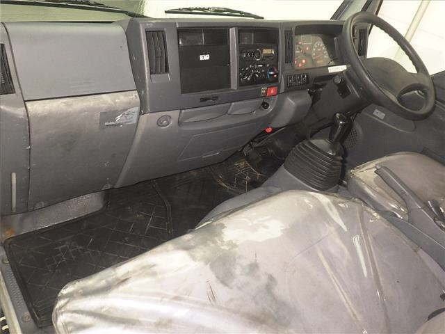 ISUZU ELF 2015