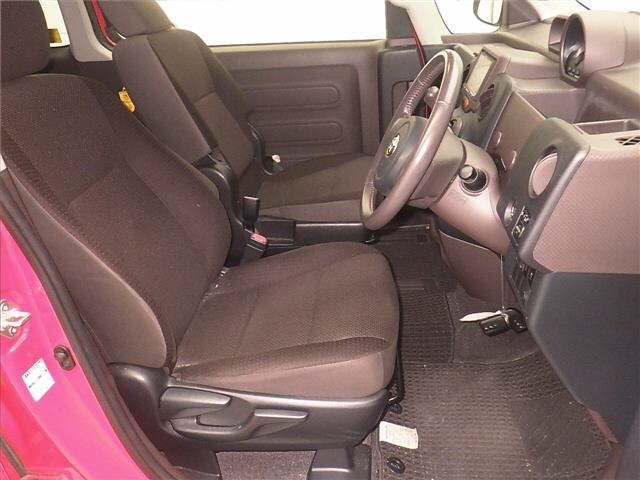 TOYOTA PORTE 2014