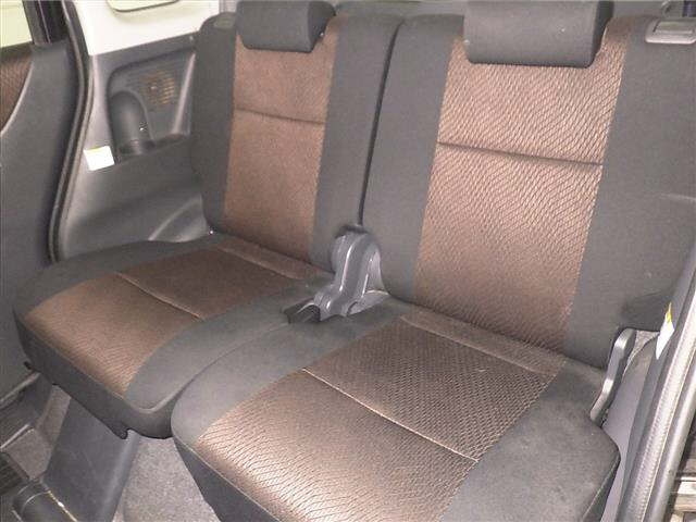NISSAN ROOX 2012