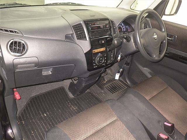 NISSAN ROOX 2012