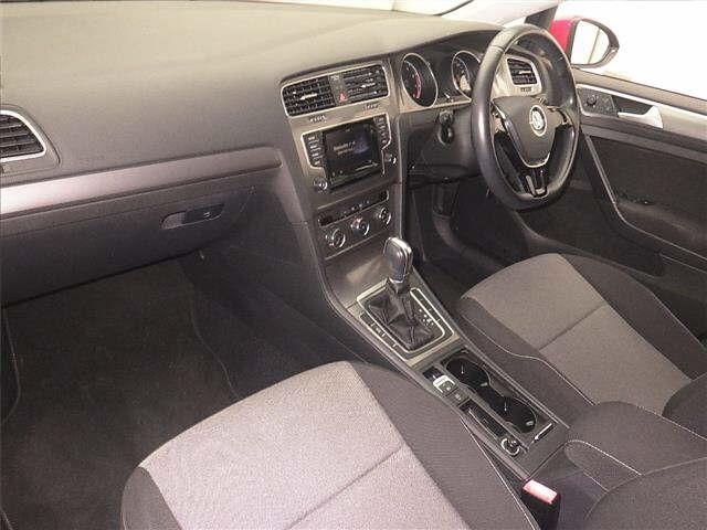 VOLKSWAGEN GOLF 2014