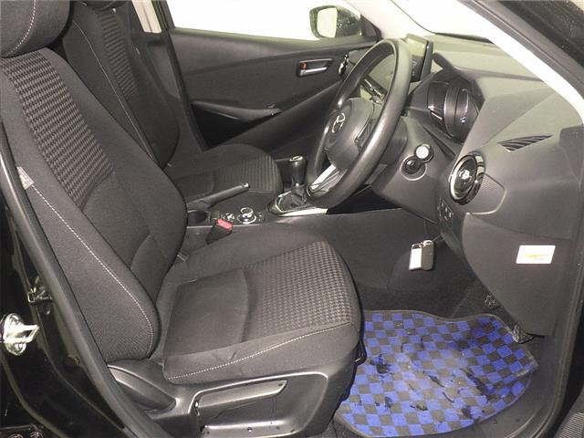 MAZDA DEMIO 2018