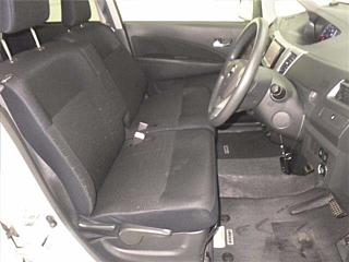 DAIHATSU MOVE 2012