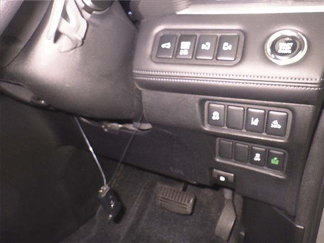 MITSUBISHI DELICA D5 2019