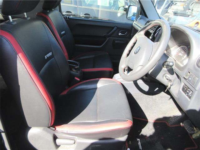 SUZUKI JIMNY 2012