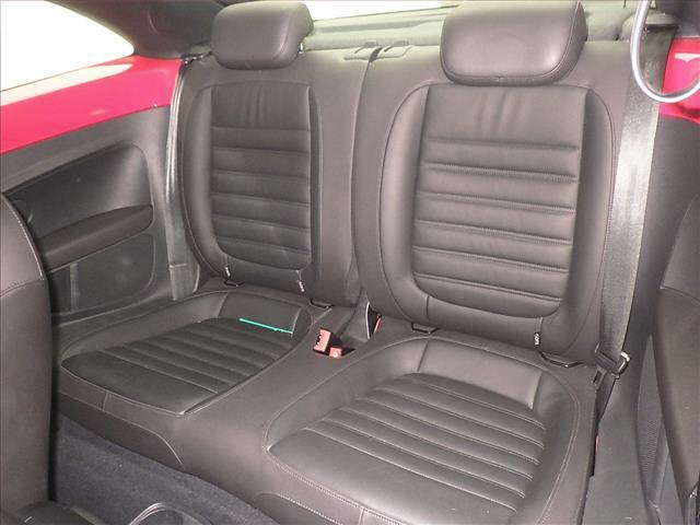 VOLKSWAGEN THE BEETLE 2016